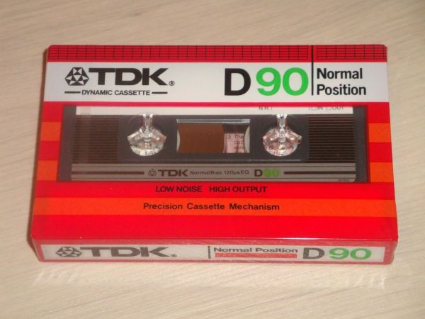 Аудиокассета TDK D 90 (US) (1982 - 1984 г.)