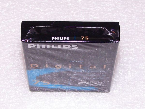 DCC кассета Philips D 75