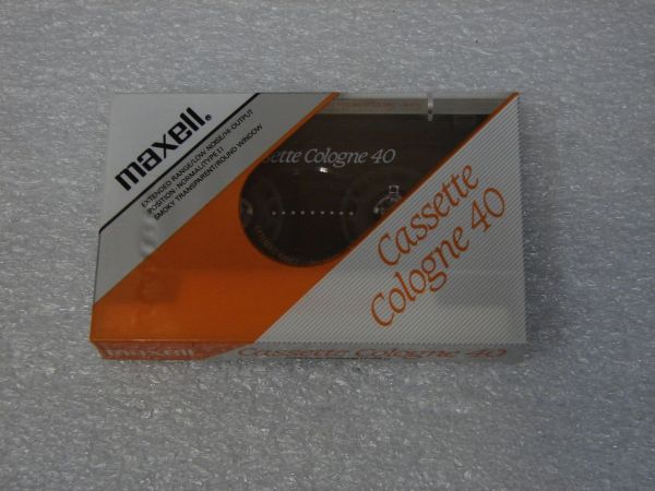 Аудиокассета Maxell Cassette Cologne 40 (JP) (1988 - 1989 г.)