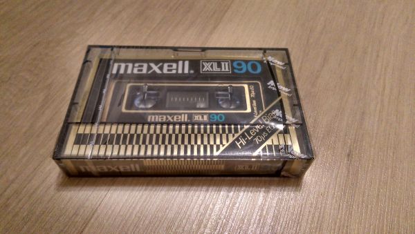 Аудиокассета Maxell UDXL II 90 (JP) (1977 - 1978 г.)