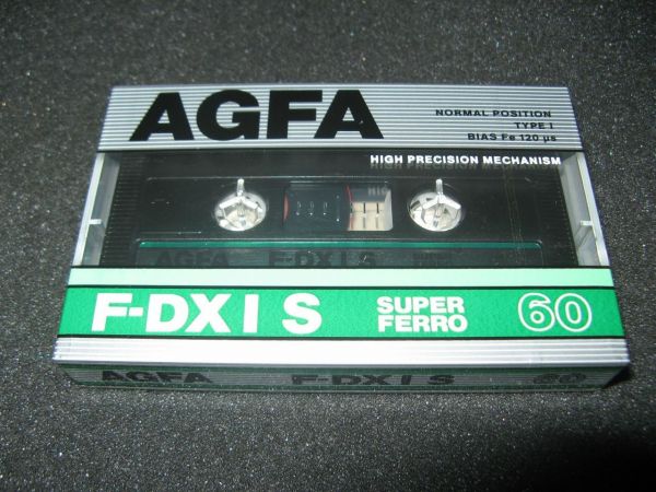 Аудиокассета Agfa F DX IS 60 (1987 - 1989 г.)