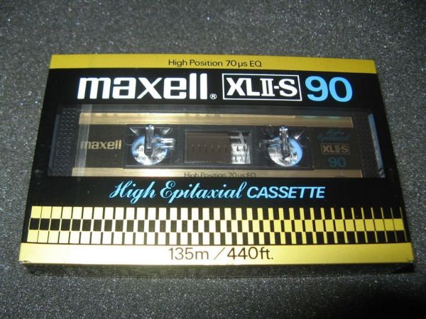 Аудиокассета Maxell XLII-S 90 (EU) (1980 - 1982 г.)