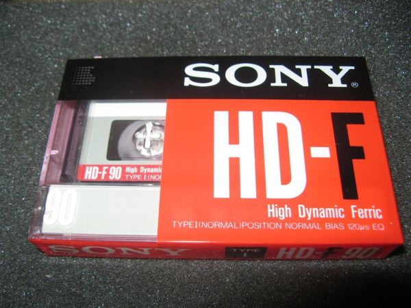 Аудиокассета SONY HD-F 90 (EU) (1990 - 1992 г.)